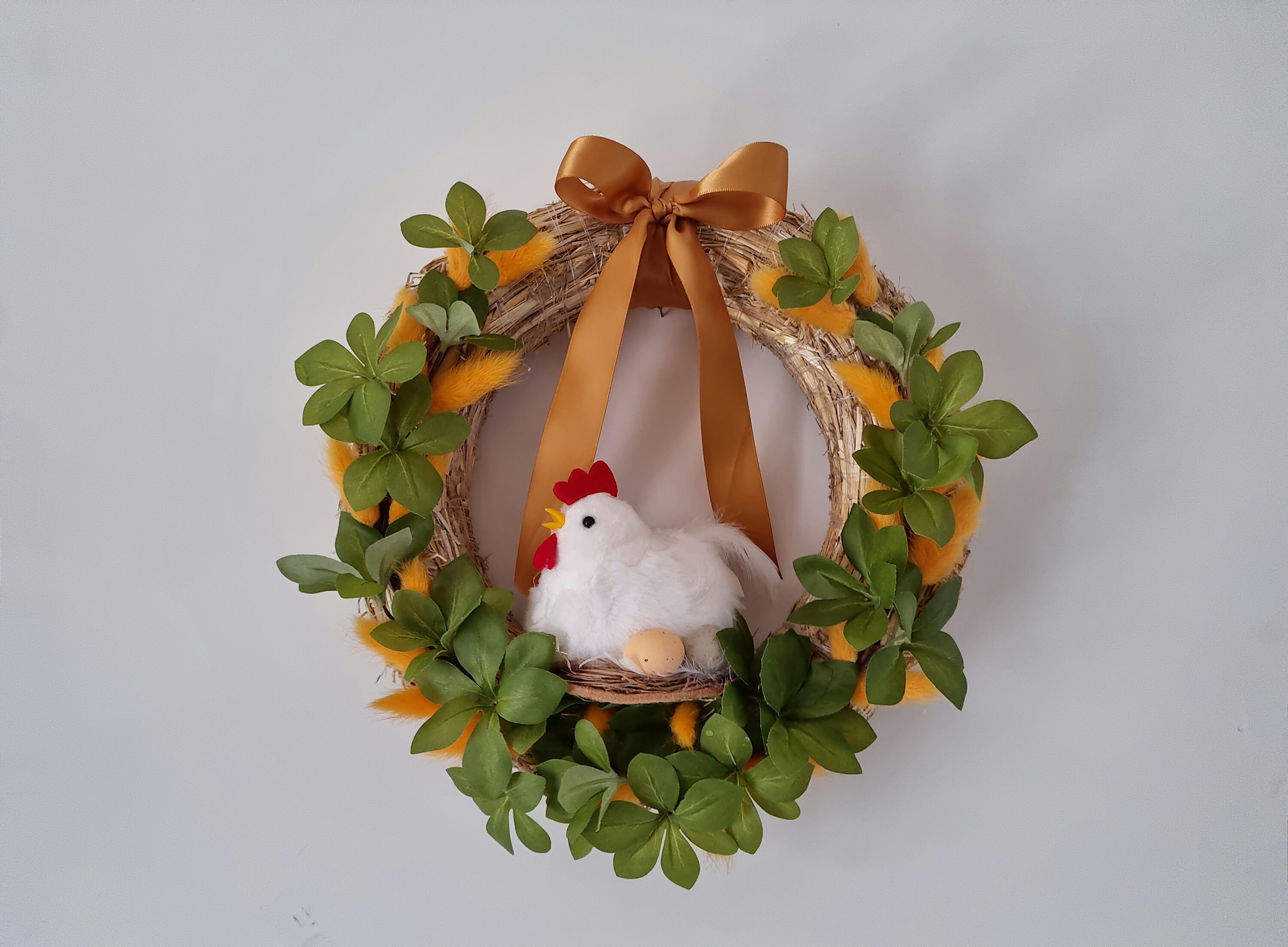 Couronne en Paille Décoré Artisanale Feuillage Vert Lagurus Orange Poule Pour Pâques Poule Aux Oeufs