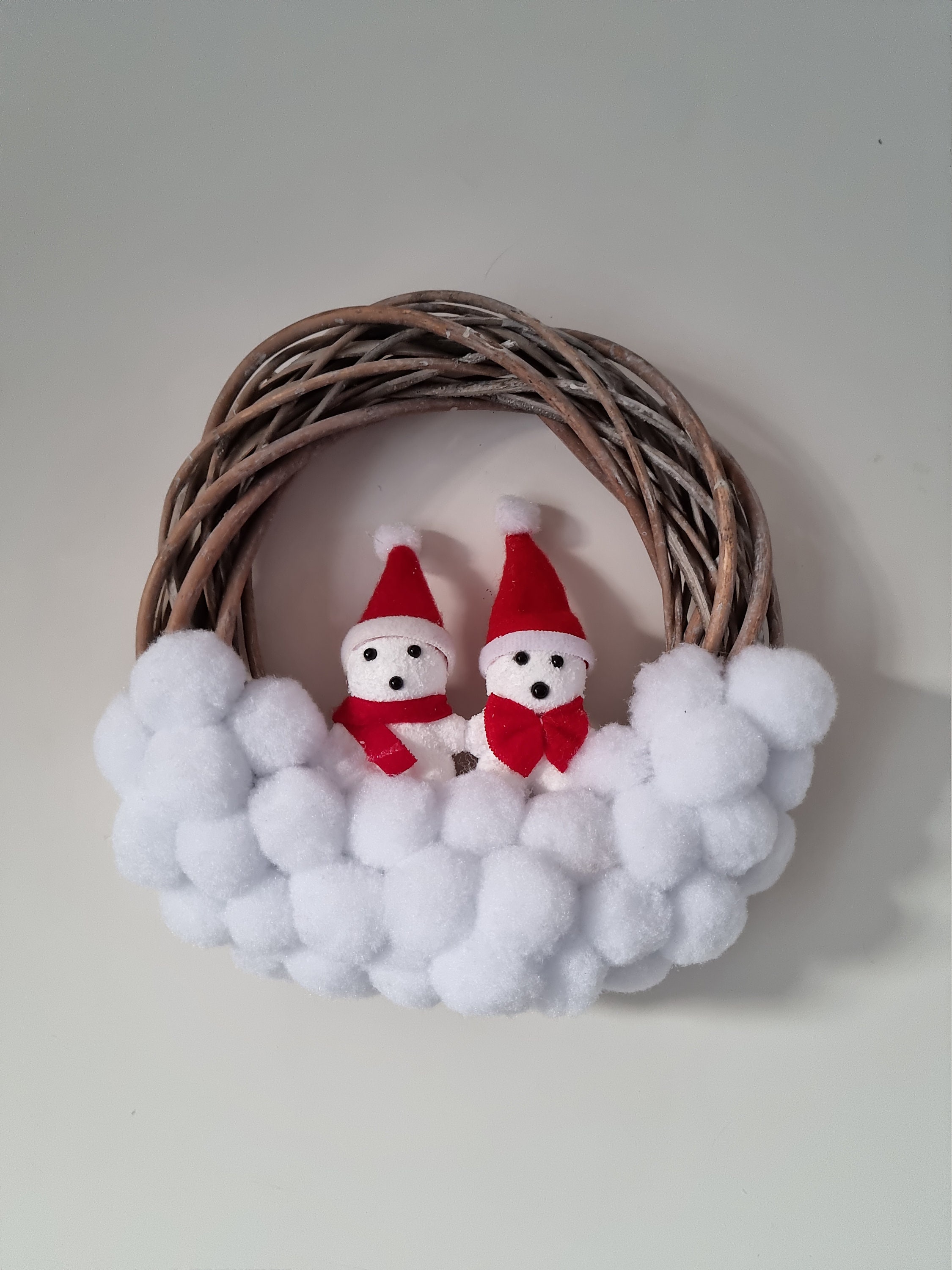 Couronne en Osier Gris Décoré Ours Pompon Blanc Mr et mme Ours