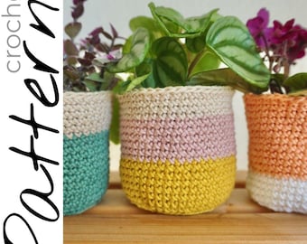 MINI Crochet Plant Pot Cover Pattern - for 2.5&quot; plastic plant pot liners
