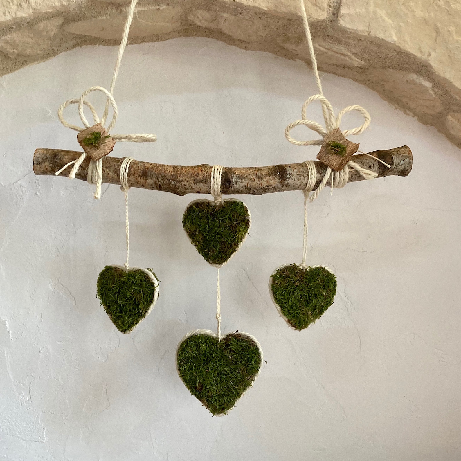 Deko Ast Hänger Ast zum hängen mit Moos Holz Herzen schlichter Etsy
