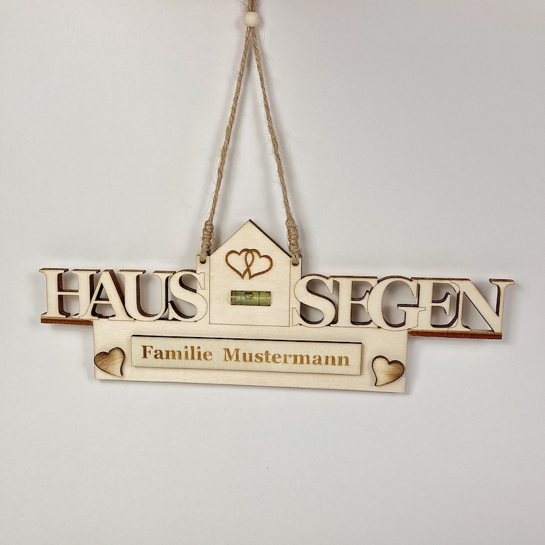 Haussegen Wasserwaagen personalisiert aus Holz zum hängen Geschenk zum Einzug Umzug Geschenke für Paare Wasserwaage Haussegen Bild 6