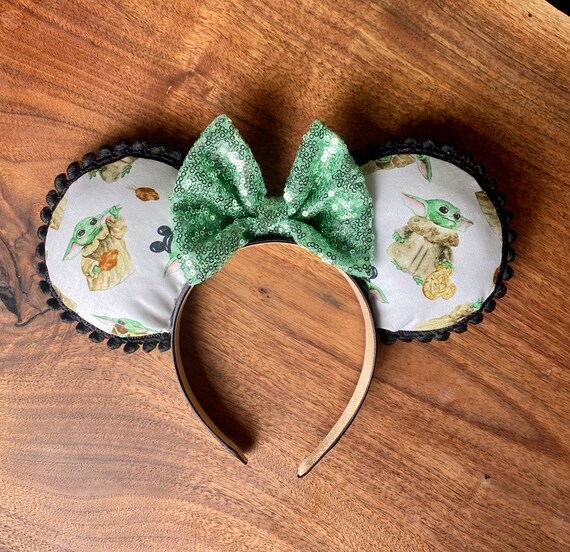 The Child Mouse Ears Baby Yoda Disney Ears Yoda Mouse Ears Etsy