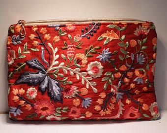 Embroidered Makeup Bag, Cosmetic Pouch H17cm x L24cm made from Viscose Silk