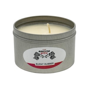 Geurkaars van gebrand rubber | De racelont | Blikje van 8 oz