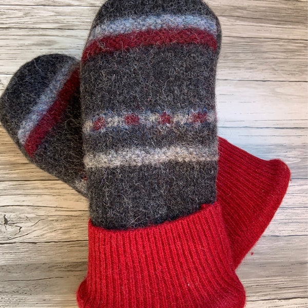 Kid's Wool Sweater Mittens -Upcycled felted sweater mittens - Recycled Sweaters  - Fleece Lined - Kids Large