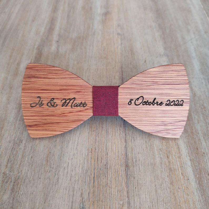 Wooden bow tie Laser engraving Personalization Bordeau
