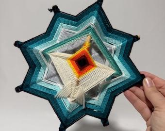 Handwoven Ojo de Dia ‘Gods Eye’ Wall Art Mandala Weaving