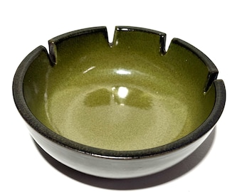 Vintage Heath Ceramics 6.5” Avocado Green Ashtray