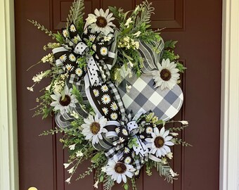 Everyday sunflower farmhouse wreath for front door, Buffalo plaid wreath with heart, summer sunflower entryway decor, black and white wreath