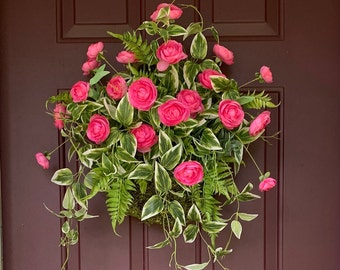 Pink ranunculus moss basket door hanger, natural summer floral wreath, minimalist floral and greenery wreath, summer basket door decor