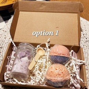 Natural Bath Salts with Mini Soaps/ Bath Salts with Epsom Salt/ Relaxing Bath Gift Box/ Herbal Bath Salts/ Bath Salts and Bath Bomb