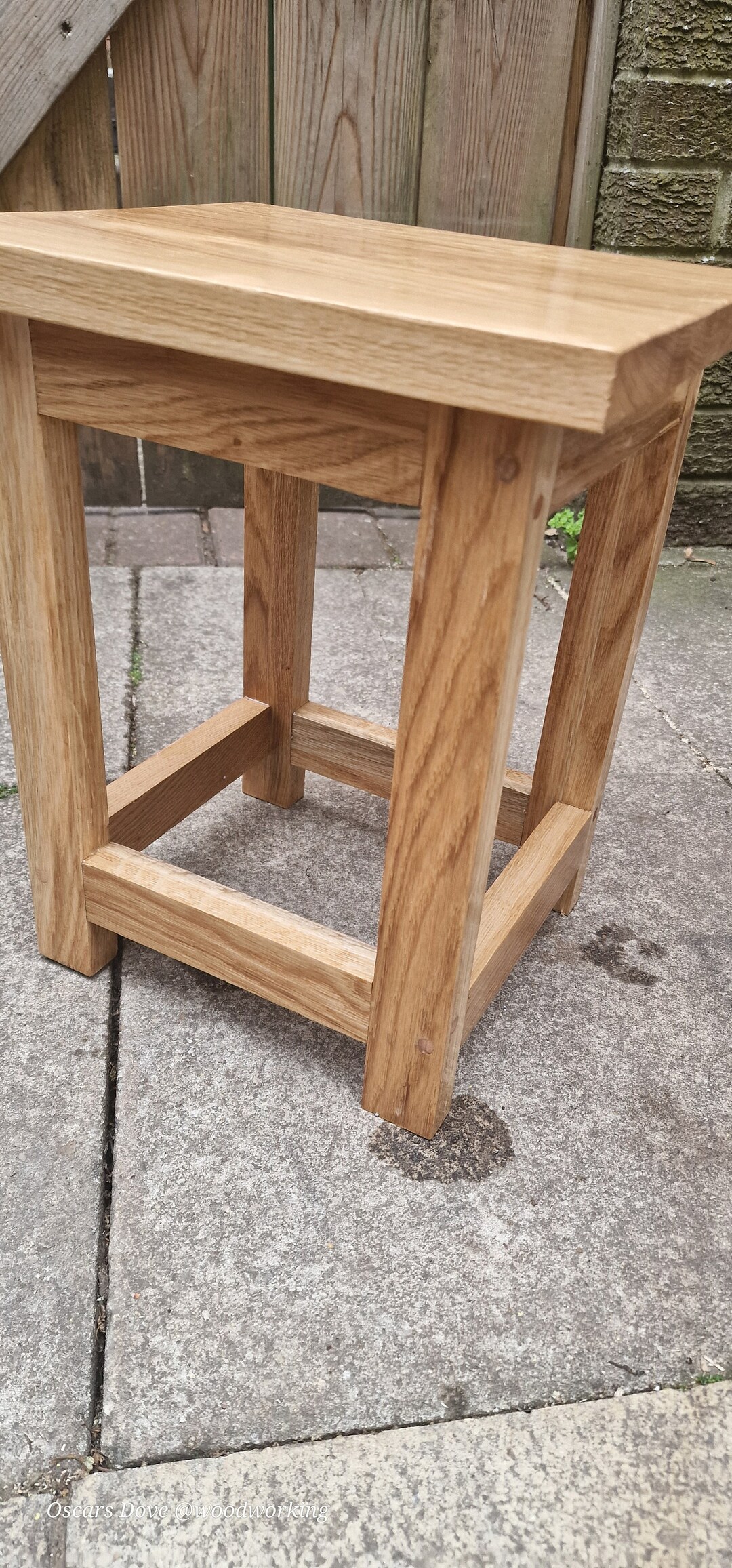 Small Oak Side Table Solid Wood Slim Occasional/coffee/lamp/end/console