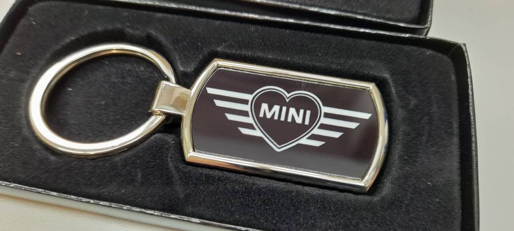 HIBEYO Étui de Protection pour clé de Voiture - en Cuir de Vachette - pour Mini  Cooper One Clubman F56 F54 F55 F57 F60-3 Boutons - Vert : : Auto  et Moto