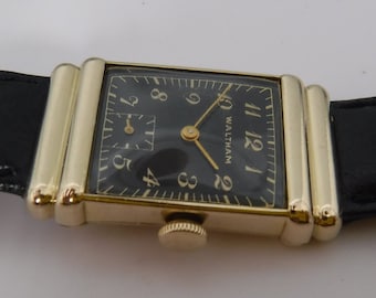 Waltham 1950's Black Dial 17 Jewel Wristwatch