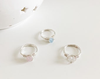 anillo envuelto en alambre (alambre de plata), anillos de piedras preciosas, anillos de piedra, anillos de alambre, anillos de piedras preciosas de plata, anillos de cristal, anillos delicados, anillos personalizados