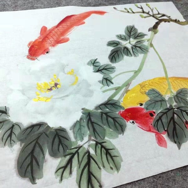 Poissons Koi nageant sous la pivoine blanche,Peinture chinoise originale,Art peint à la main (non encadré)