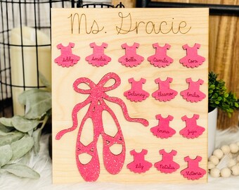 Personalized Dance Teacher Tutu Sign, Recital Gift with Names, dance class gift, gift for dance teacher, Dance Teacher Appreciation Sign