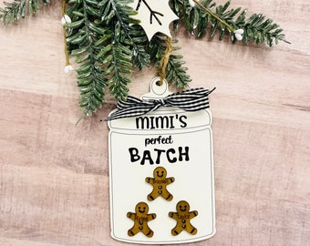 Gingerbread Personalized Christmas Ornaments, Grandkids Personalized Ornament, Grandkids ornament, Grandma Personalized Christmas Ornament