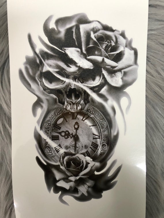 Gran calavera negra floral y reloj de bolsillo tatuaje - Etsy México Gran calavera negra floral y reloj de bolsillo tatuaje - Etsy México