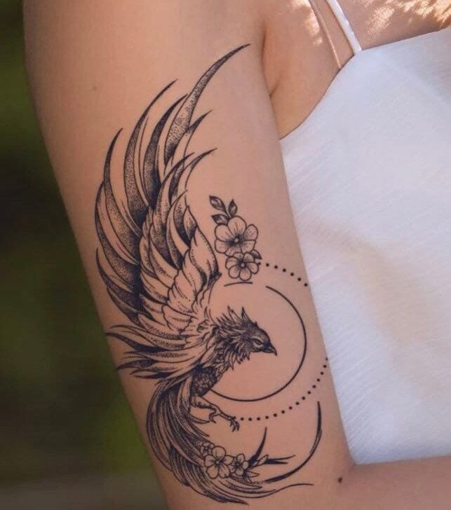 46 Beautiful Hip Tattoos For Women with Meaning