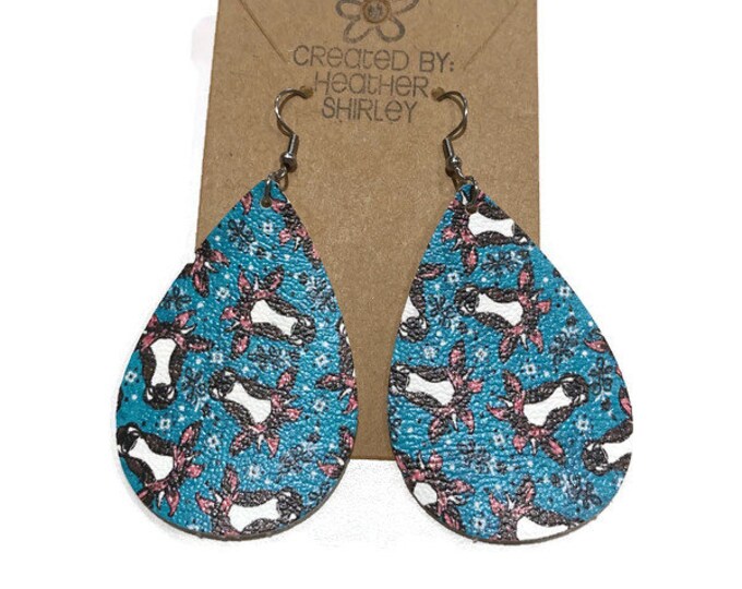 Cow, Bandana, Turquoise Marine Vinyl Faux Leather Earrings, Cow Earrings, Wester Rodeo Farm Style Earrings, Summer, Birthday Gifts, Party