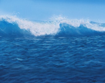Puede incluir: Una ola azul del océano con crestas de espuma blanca contra un cielo azul claro.