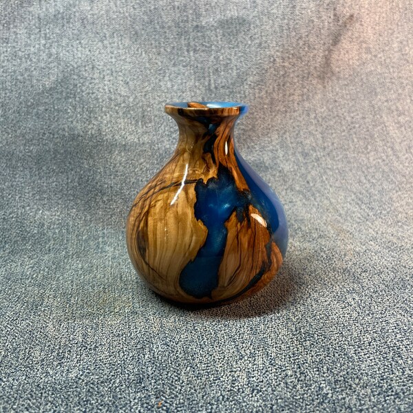 Lilac root and blue resin vase