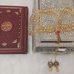 Metal Quran Box with Quran and Prayer Beads Tasbih