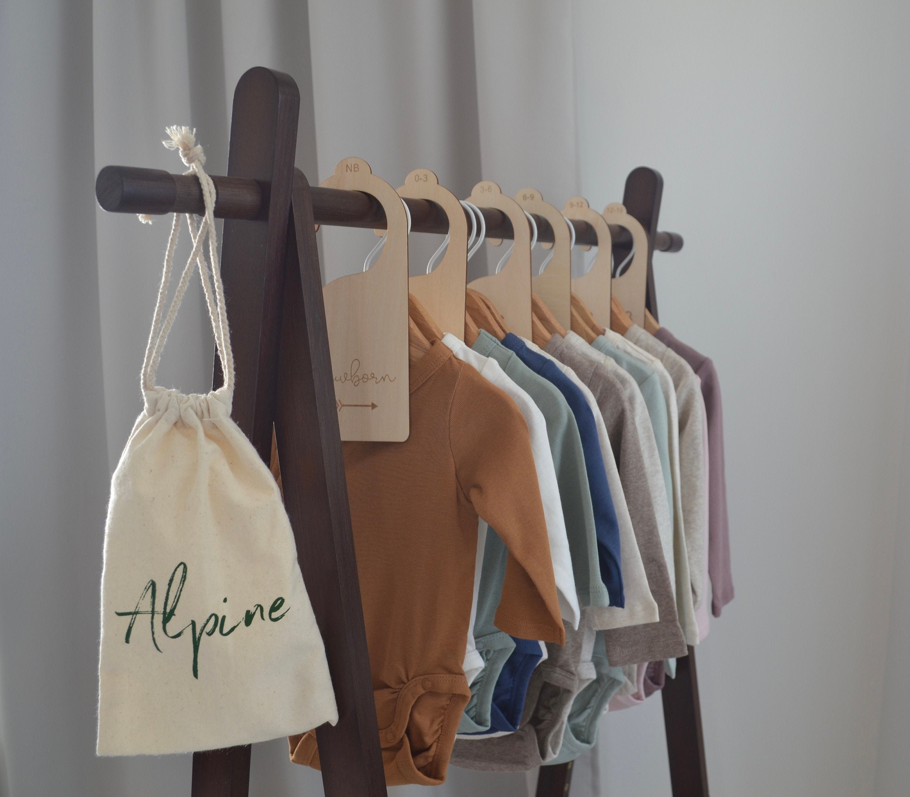 Alpine Baby Wooden Hanger Dividers Etsy Italia
