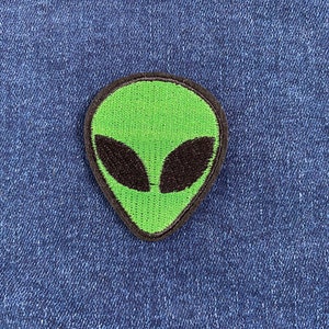 Alien Patch | Alien Badge | Space Patch | Cute Patch | Iron on Patch | Embroidery Patch