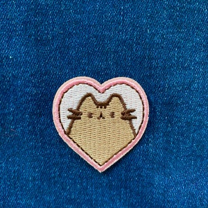 Funny Cat Patch | Heart Patch | Animal Patch | Kitten Patch | Iron on Patch | Embroidery Patch