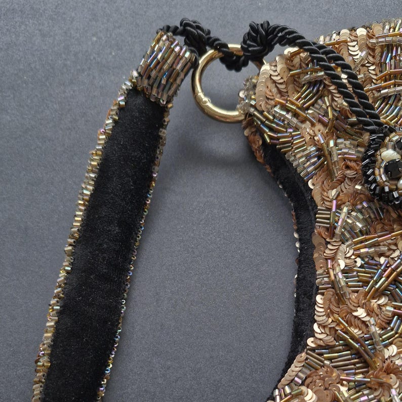 Python handbag. A couture women’s bag, 100% handmade. A handbag made of beads and sequins, custom beaded bag