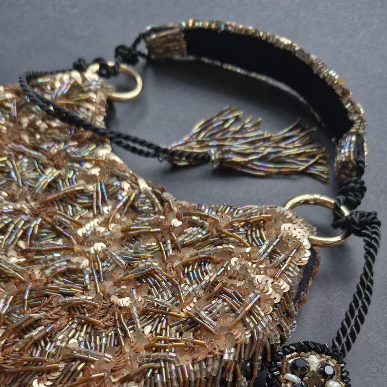 Python handbag. A couture women’s bag, 100% handmade. A handbag made of beads and sequins, custom beaded bag