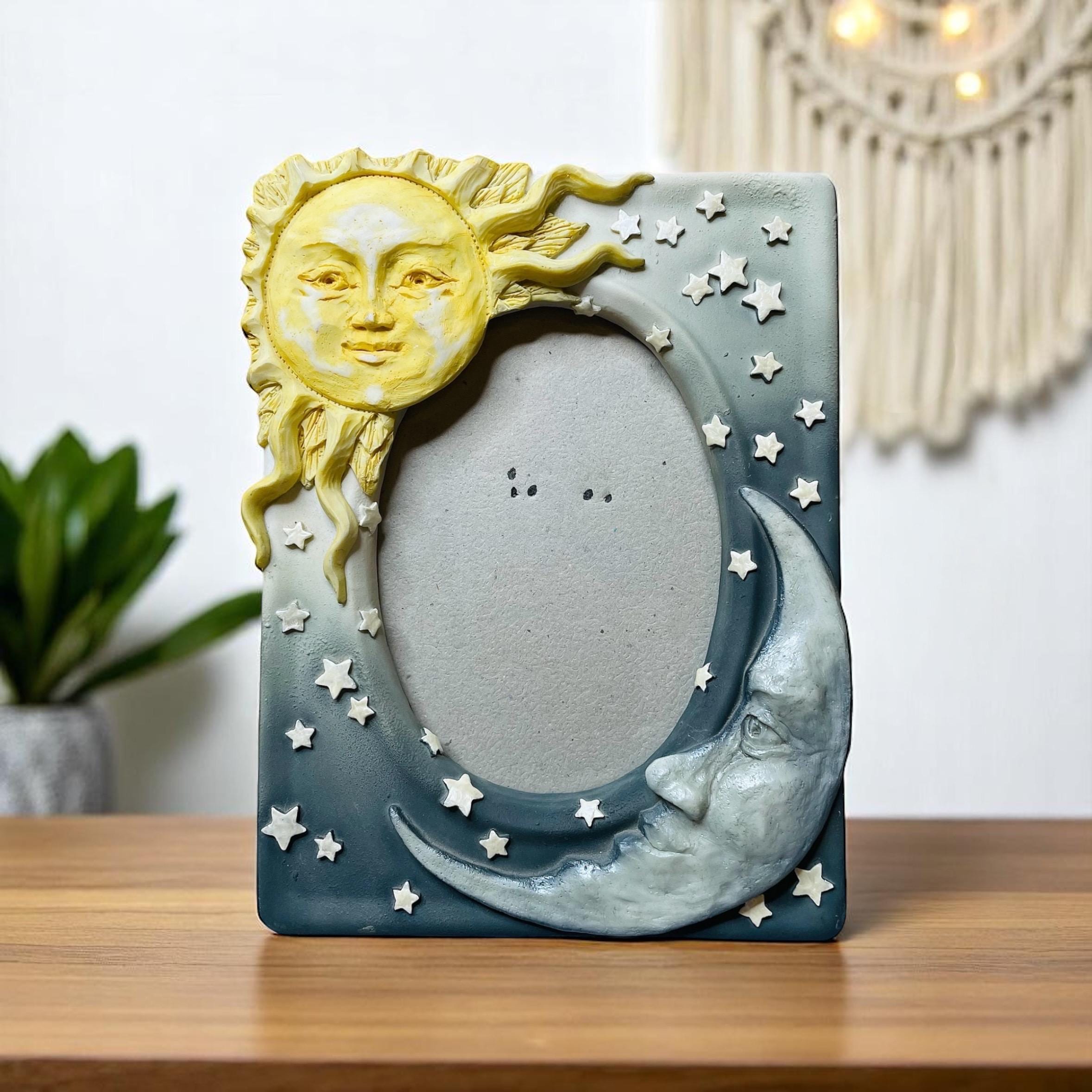 Rare HTF Vintage 1990’s/Y2k Celestial Boho Sun Moon & Stars Picture Frame with Oval Window Behind Glass/Celestial Decor/Bohemian/9”L x 7”W