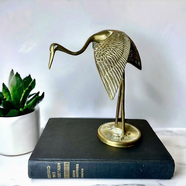 Vintage Solid Brass Crane/Heron Brass Bird Figurine with Etched Details and Stand/Bohemian Eclectic Vintage Boho Bookshelf Table Decor 7”T