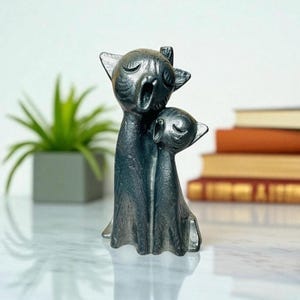 Adorable Vintage Small/Mini Pewter Figurine of Howling/Yawning Kitty Cats by Artist RB Ricker/Cat Figurines/Kitchsy/Cute Cat Lover Gifts/3”T