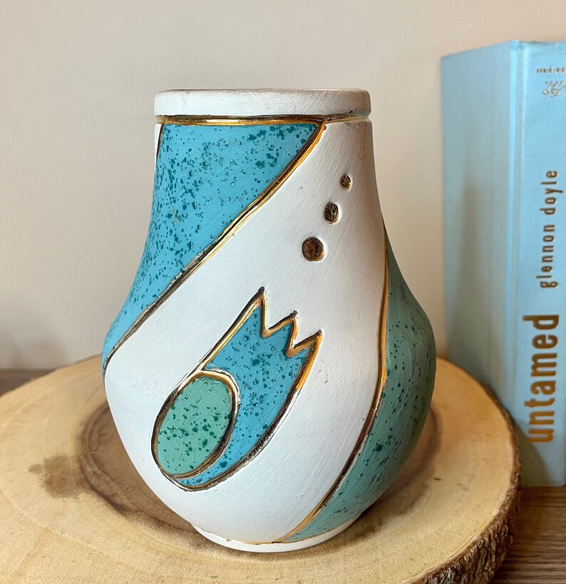 Vintage 1980s Mid Century Modern Style Marble Canyon Pottery Vase with Atomic Design in Aqua/Teal Blue and Vibrant Gold Accents MCM 6T image 7