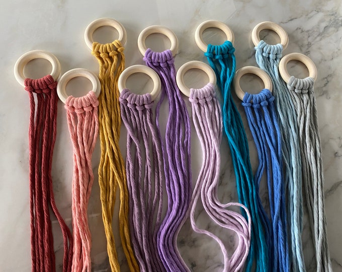 Versatile Macrame Plant Hanger: Indoor/Outdoor Hanging Planter for Boho Home Decor
