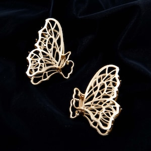 Medium Matte Gold Butterfly Hair Claw Clip/Metal Butterfly Hair Claw Clip/ Gift for Her