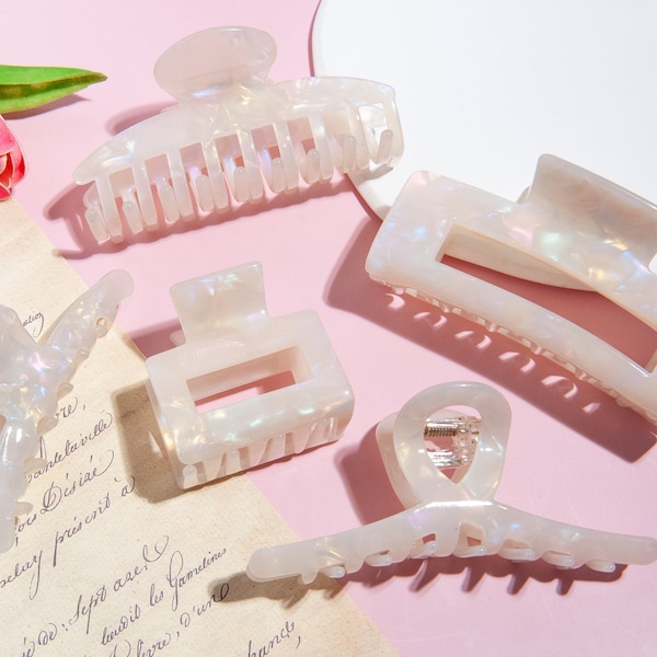 White Twisted Hair Clip