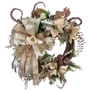 Pink and Gold Wreath for Front Door, Pink and Gold Poinsettias Wreaths to decorate fireplace mantel, Winter Pink Poinsettias Door Décor,