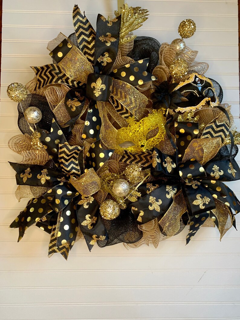 black mardi gras umbrella