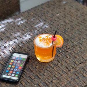 Miniature Creamsicle Cocktail / Dollhouse Tropical Drink / 1:12 Scale Bar Drink