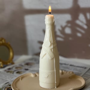 Champagne Bottle Candle – Soy Wax Candle – Wedding Gift – Bachelorette Party Gift – Gag Gift – Champagne Toast Decor – Free Shipping