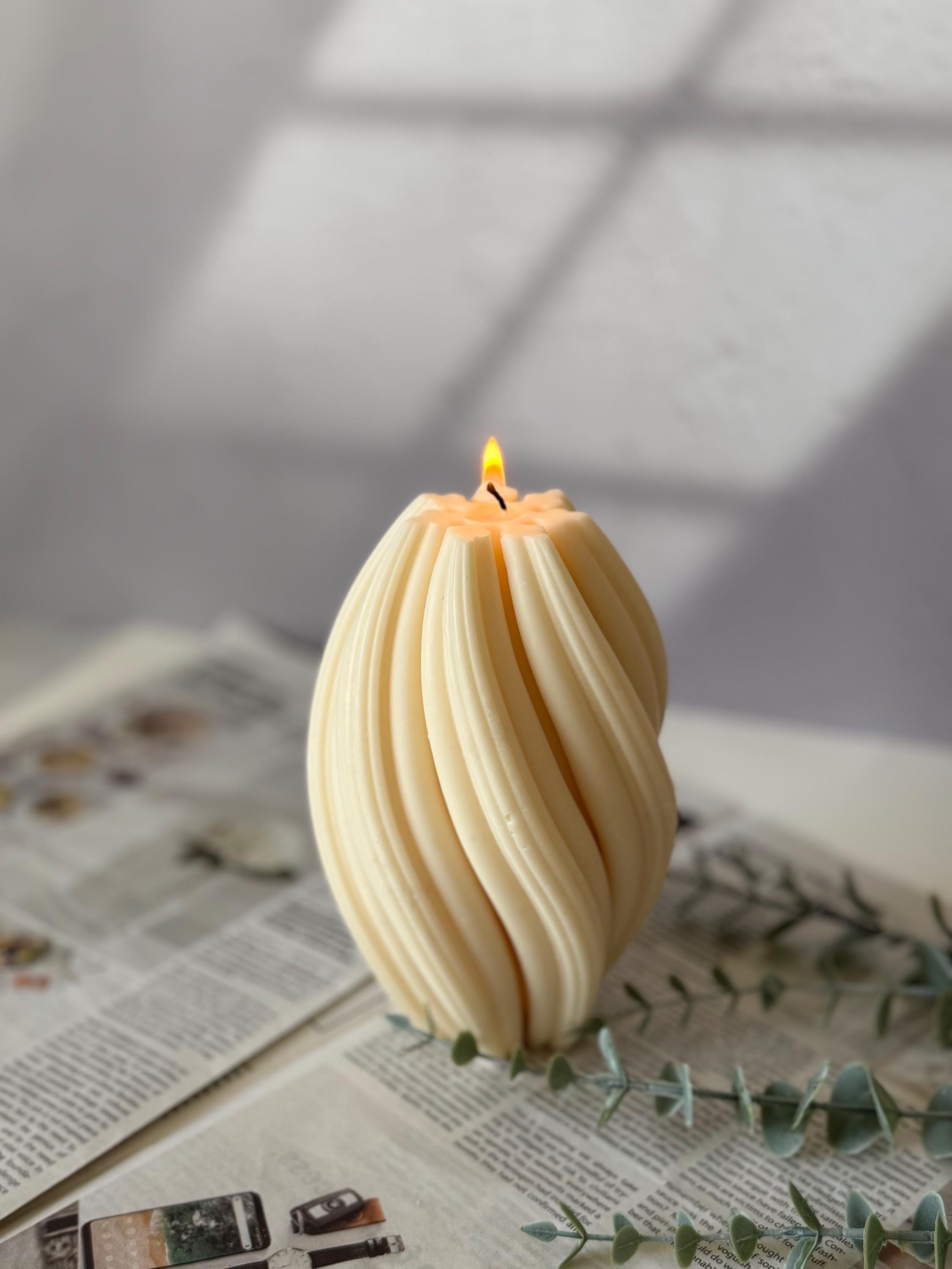 Large Swirl Twist Candle 2lbs – Huge Handmade Sculptural Soy Candle – Aesthetic Decorative Large Candle - Modern Home Decor – Free Shipping
