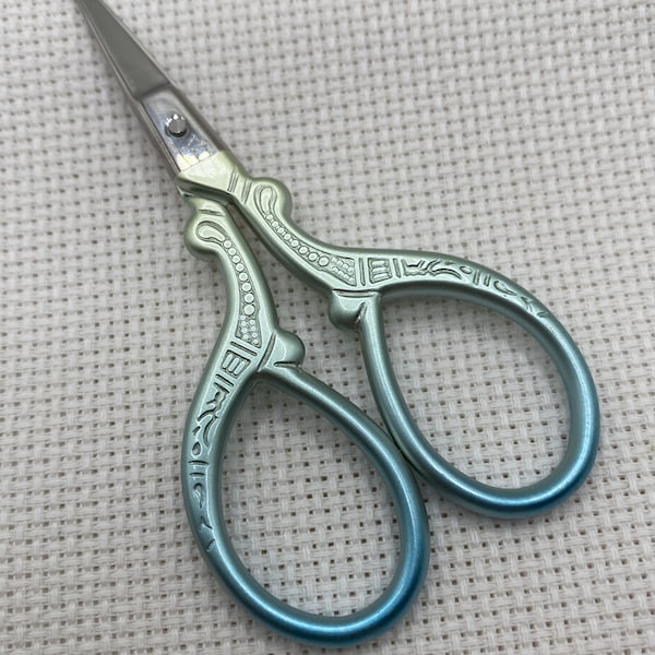 Petite Ombre Embroidery Scissors