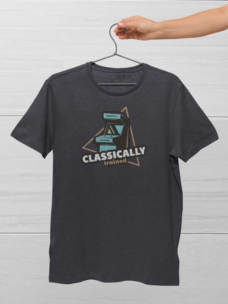 Chemise darcade de formation classique T-shirt de jeu vidéo rétro vintage pour les fans de Pac-Man, Galaga, Donkey Kong, Space Invaders et plus encore Dark Grey Heather