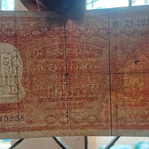 Banconota da cento rupie haz, carta moneta originale, chiamami al 7808669948