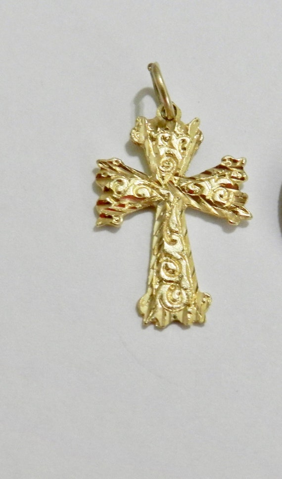 14k Gold Cross Pendant Charm Engraved 1 Inch