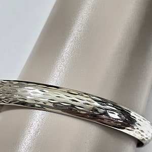 Vtg Silver Etched Bangle Bracelet Safety 8.8mm